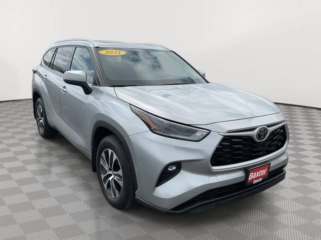 2021 Toyota Highlander XLE AWD photo
