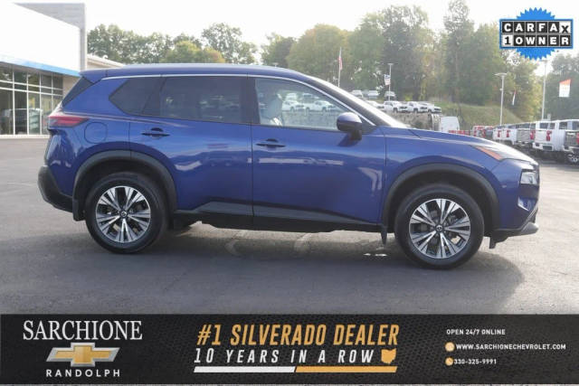 2021 Nissan Rogue SV FWD photo