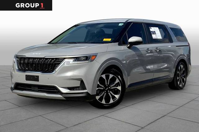 2022 Kia Carnival EX FWD photo