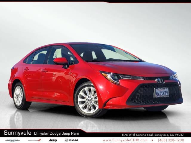 2021 Toyota Corolla LE FWD photo