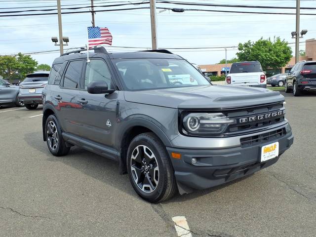 2021 Ford Bronco Sport Outer Banks 4WD photo