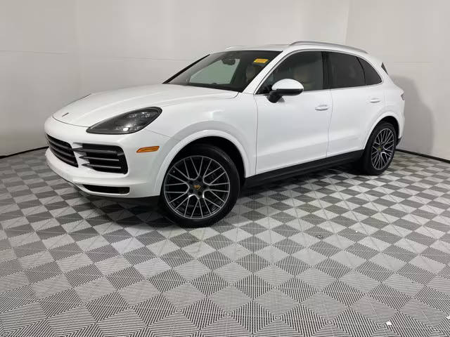 2021 Porsche Cayenne  AWD photo