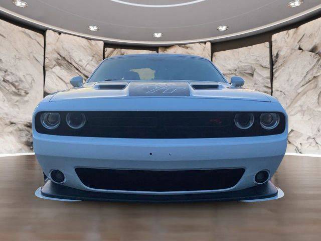 2015 Dodge Challenger R/T Plus RWD photo