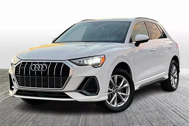 2021 Audi Q3 S line Premium AWD photo