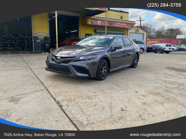 2021 Toyota Camry SE FWD photo