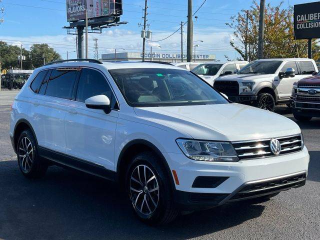 2021 Volkswagen Tiguan SE FWD photo