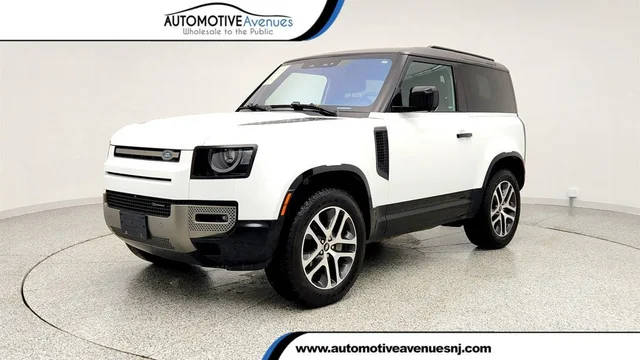 2022 Land Rover Defender 90 X-Dynamic HSE AWD photo
