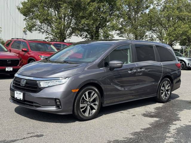 2022 Honda Odyssey Touring FWD photo