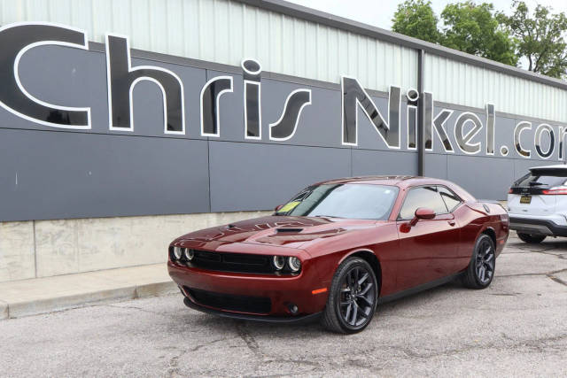 2021 Dodge Challenger SXT RWD photo