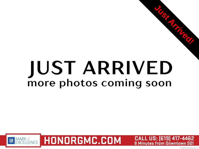 2021 GMC Yukon SLT RWD photo