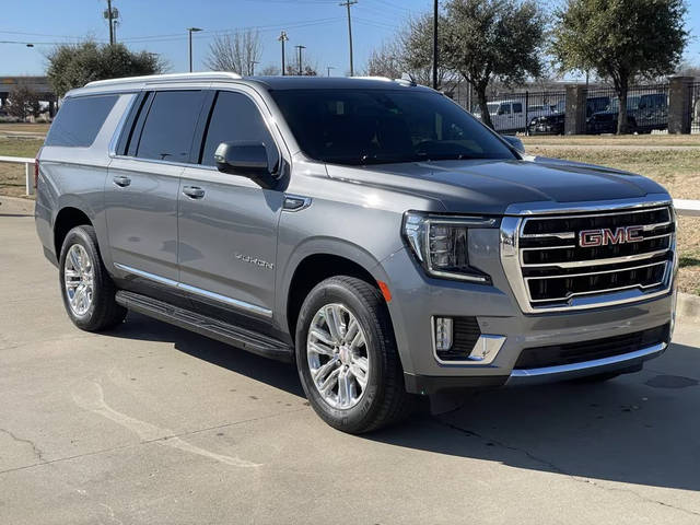 2021 GMC Yukon XL SLT 4WD photo