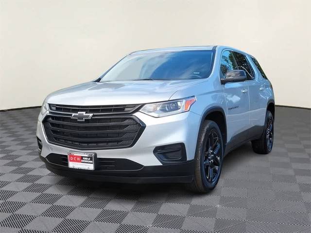 2021 Chevrolet Traverse LS FWD photo