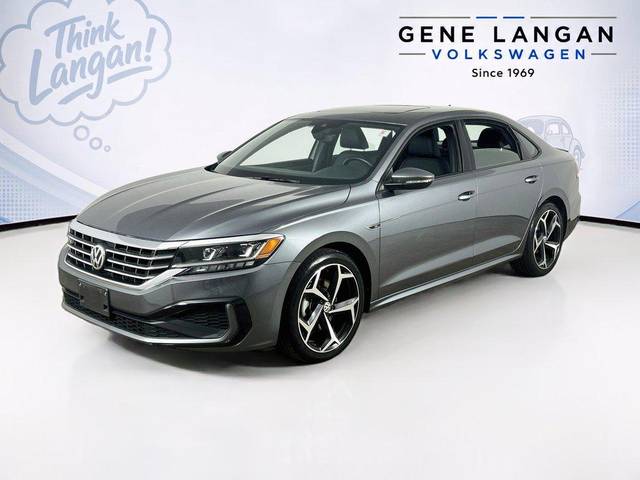 2021 Volkswagen Passat 2.0T R-Line FWD photo