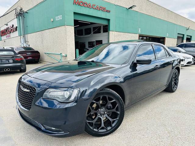 2019 Chrysler 300 300S RWD photo