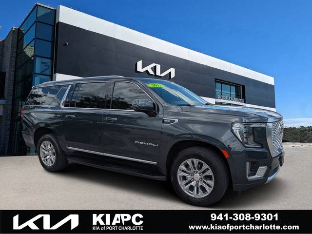 2021 GMC Yukon XL Denali 4WD photo