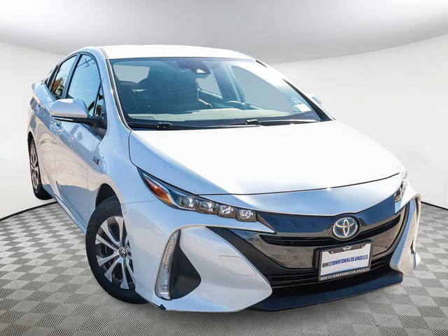 2021 Toyota Prius Prime LE FWD photo