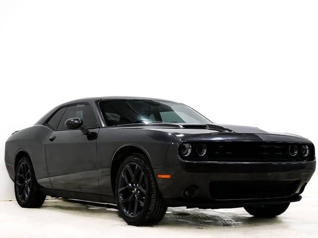 2021 Dodge Challenger SXT RWD photo