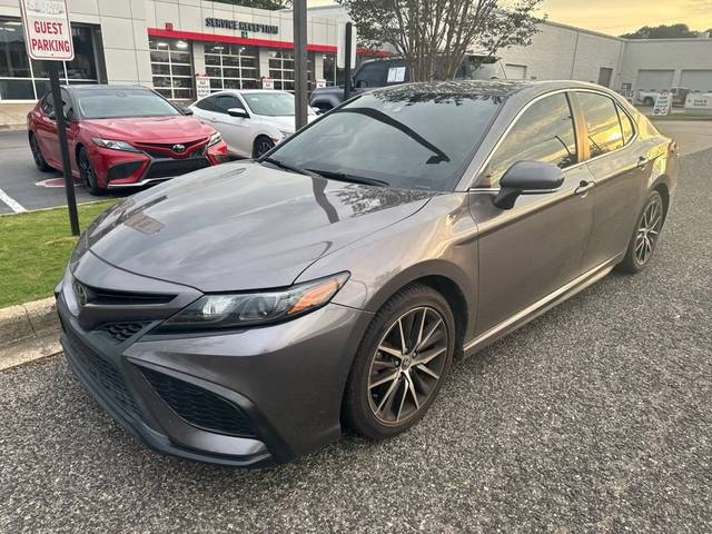 2021 Toyota Camry SE FWD photo