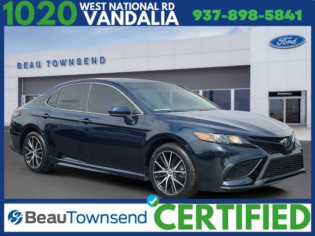 2021 Toyota Camry SE FWD photo
