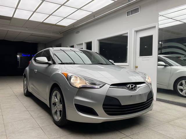 2015 Hyundai Veloster  FWD photo