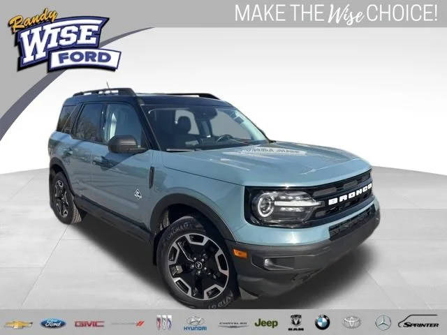 2021 Ford Bronco Sport Outer Banks 4WD photo