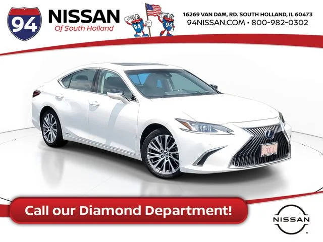 2021 Lexus ES ES 300h FWD photo