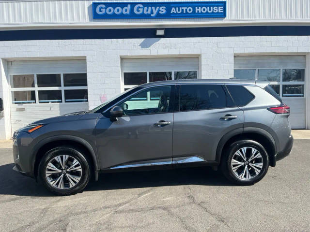 2021 Nissan Rogue SV AWD photo