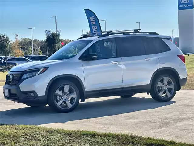 2021 Honda Passport Touring FWD photo