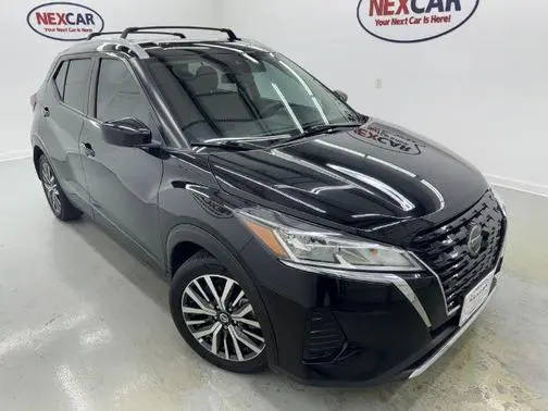 2021 Nissan Kicks SV FWD photo