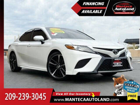 2019 Toyota Camry XSE FWD photo