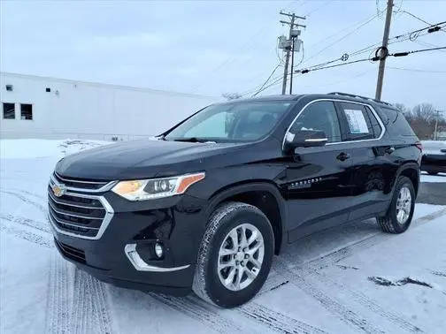 2021 Chevrolet Traverse LT Cloth FWD photo