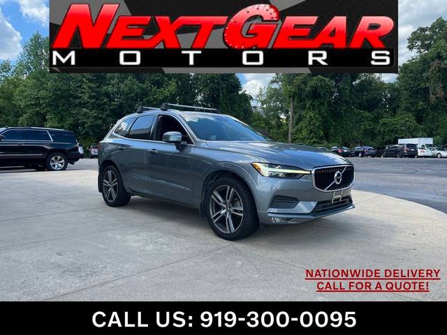 2021 Volvo XC60 Momentum FWD photo