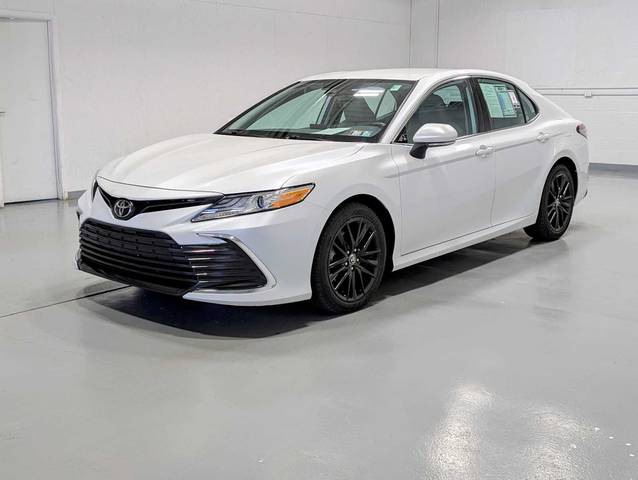 2021 Toyota Camry XLE FWD photo