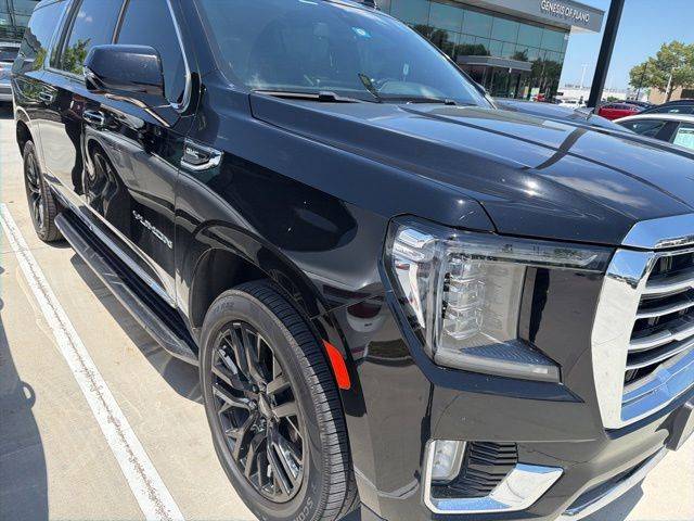 2021 GMC Yukon XL SLT 4WD photo