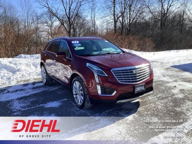 2017 Cadillac XT5 Platinum AWD AWD photo