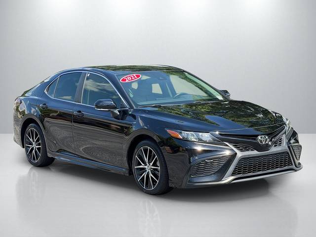 2021 Toyota Camry SE FWD photo