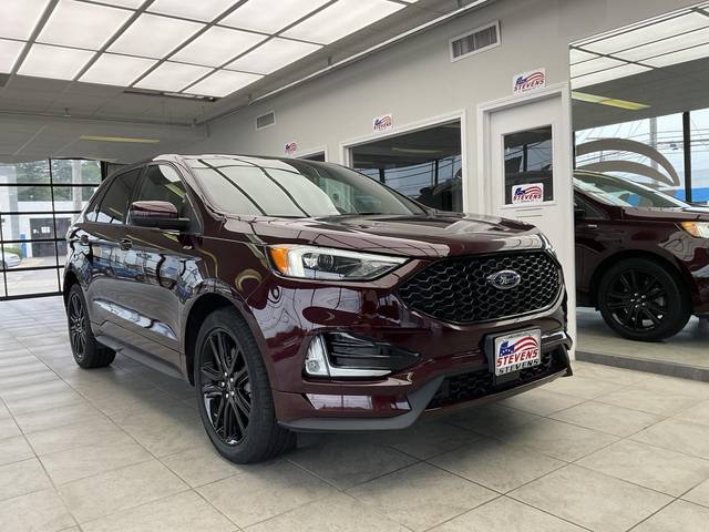 2021 Ford Edge ST-Line AWD photo