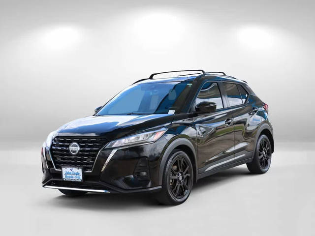 2021 Nissan Kicks SR FWD photo