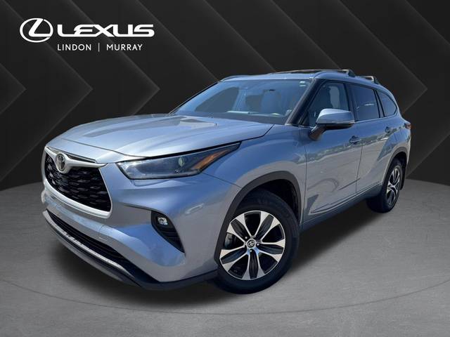 2021 Toyota Highlander XLE AWD photo