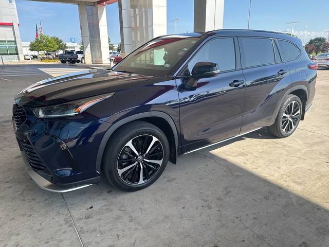 2021 Toyota Highlander XSE AWD photo