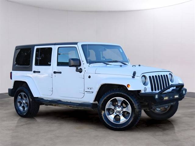 2018 Jeep Wrangler Unlimited Sahara 4WD photo