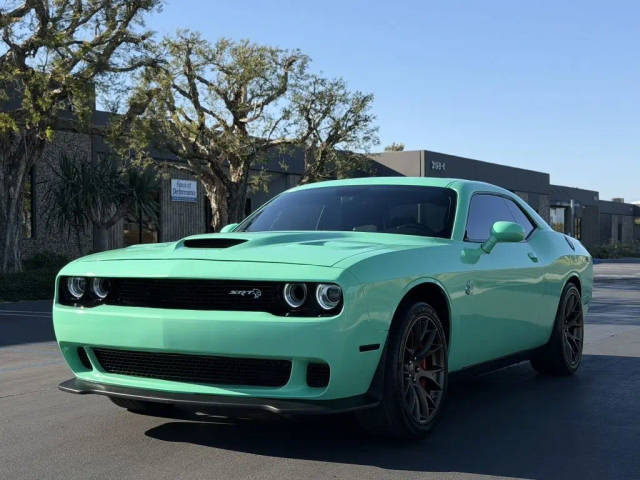 2016 Dodge Challenger SRT Hellcat RWD photo