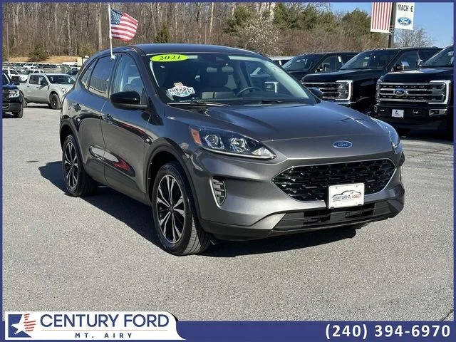 2021 Ford Escape SE AWD photo