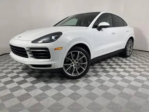 2021 Porsche Cayenne Coupe  AWD photo