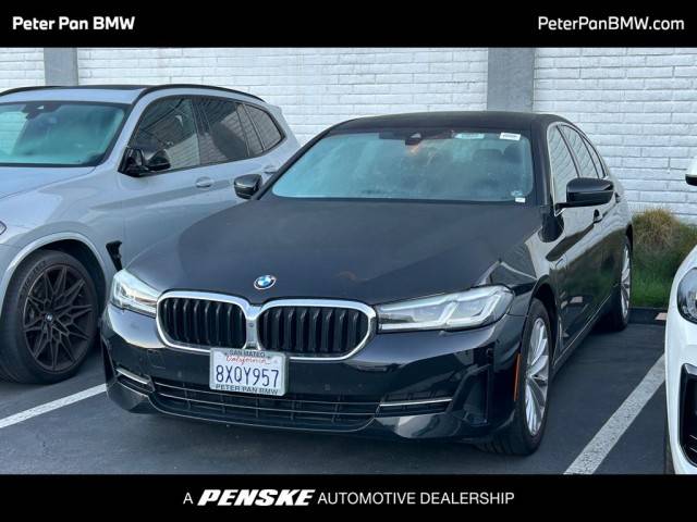 2021 BMW 5 Series 530e RWD photo