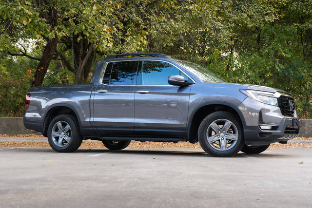 2021 Honda Ridgeline RTL-E AWD photo