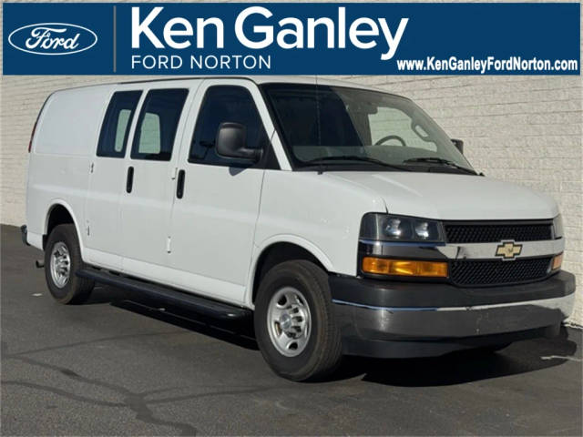 2019 Chevrolet Express Cargo  RWD photo
