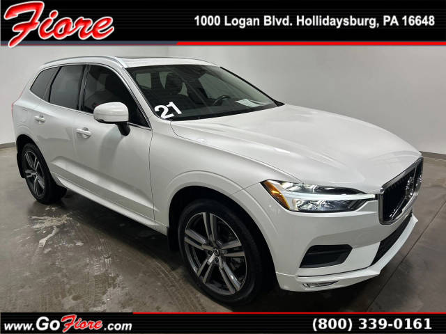 2021 Volvo XC60 Momentum AWD photo