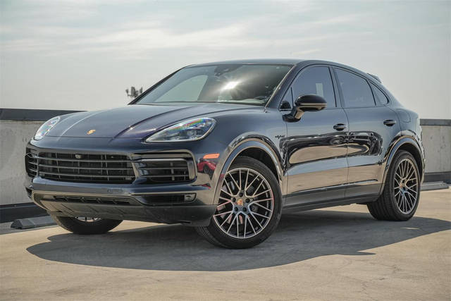 2021 Porsche Cayenne Coupe E-Hybrid AWD photo