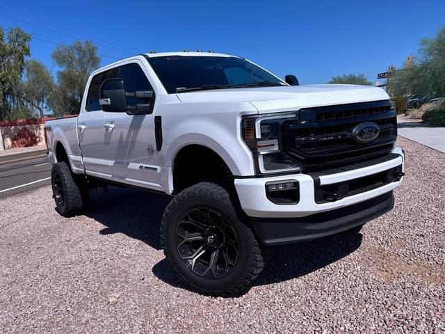 2021 Ford F-250 Super Duty LARIAT 4WD photo